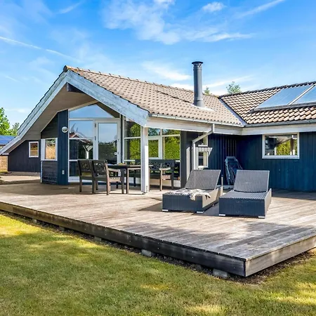 Holiday home Selvi - 500m From The Sea By Interhome *